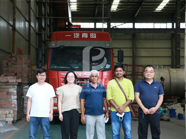印尼客户对我公司椰壳宅男视频在线免费观看机表示认可和赞许