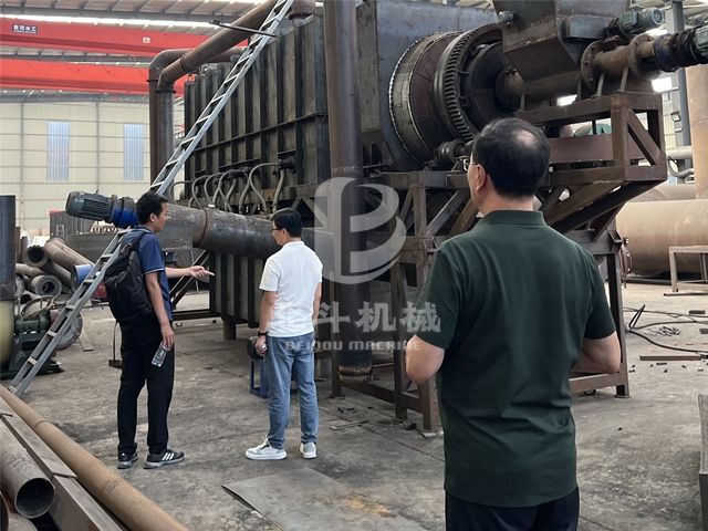 客户来宅男在线小视频机械参观考察垃圾宅男视频在线免费观看机