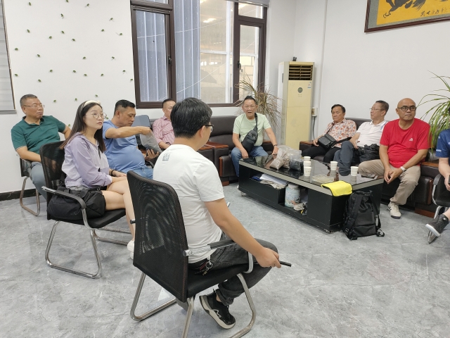 一场与客户关于连续式宅男视频在线免费观看机的技术交流会